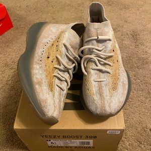 Yeezy 380 boost pepper